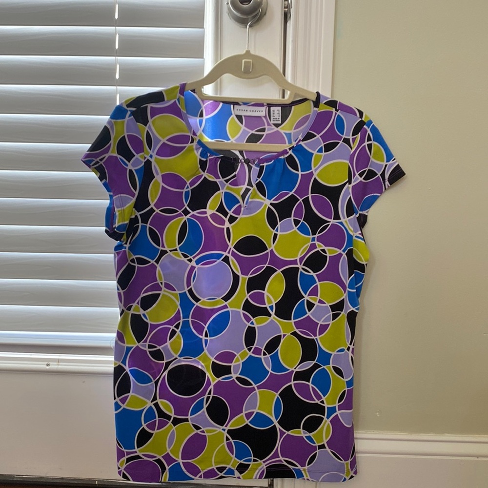 Susan Graver XS liquid knit cap sleeve top.
